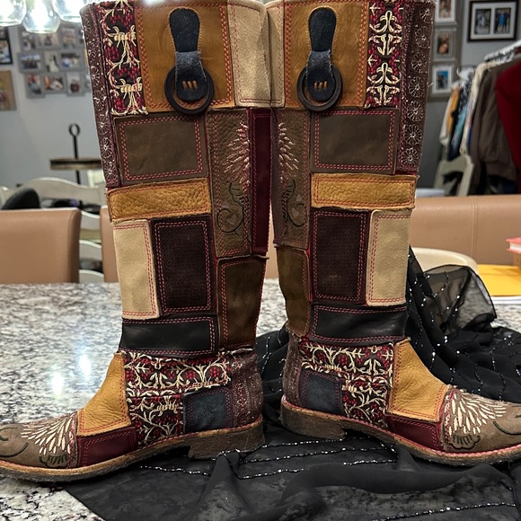 Timberland Patchwork Sz 6 Embroidered Knee high boots - Picture 5 of 8